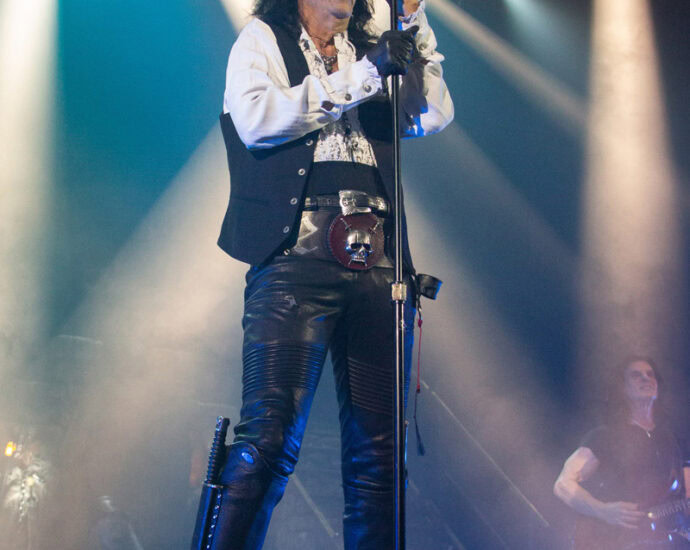 Alice Cooper - Palace Theatre, Albany, NY - 9/16/22 (Photos by Kylie Spinelli)