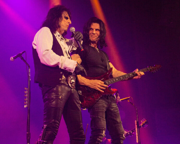 Alice Cooper - Palace Theatre, Albany, NY - 9/16/22 (Photos by Kylie Spinelli)
