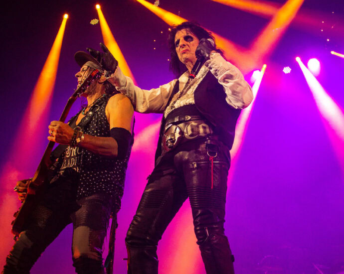 Alice Cooper - Palace Theatre, Albany, NY - 9/16/22 (Photos by Kylie Spinelli)