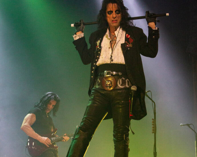 Alice Cooper - Palace Theatre, Albany, NY - 9/16/22 (Photos by Kylie Spinelli)