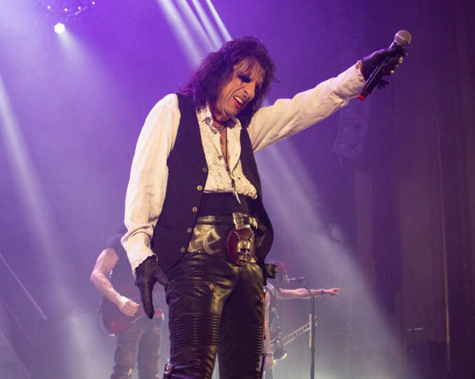 Alice Cooper - Palace Theatre, Albany, NY - 9/16/22 (Photos by Kylie Spinelli)