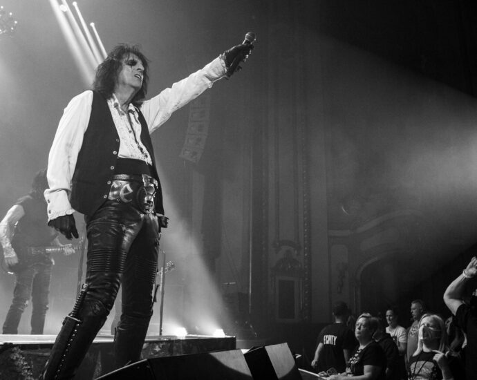 Alice Cooper - Palace Theatre, Albany, NY - 9/16/22 (Photos by Kylie Spinelli)