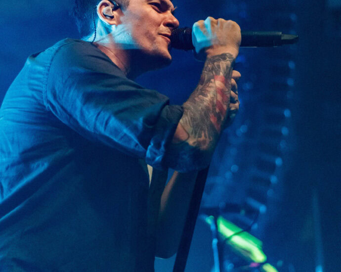 Real Friends - Empire Live - Albany, NY - 3/5/23 (Photo by Kylie Spinelli - IG: @growingobserver)