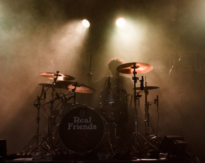 Real Friends - Empire Live - Albany, NY - 3/5/23 (Photo by Kylie Spinelli - IG: @growingobserver)