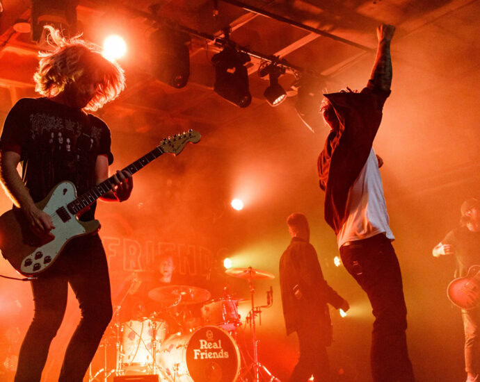 Real Friends - Empire Live - Albany, NY - 3/5/23 (Photo by Kylie Spinelli - IG: @growingobserver)