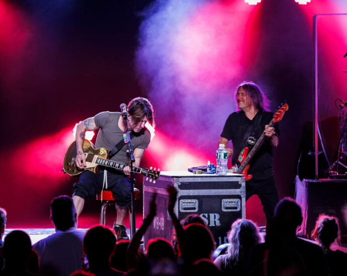 Goo Goo Dolls - SPAC, Saratoga Springs, NY - 8/8/23 (Photos by Kylie Spinelli for 518scene.com)