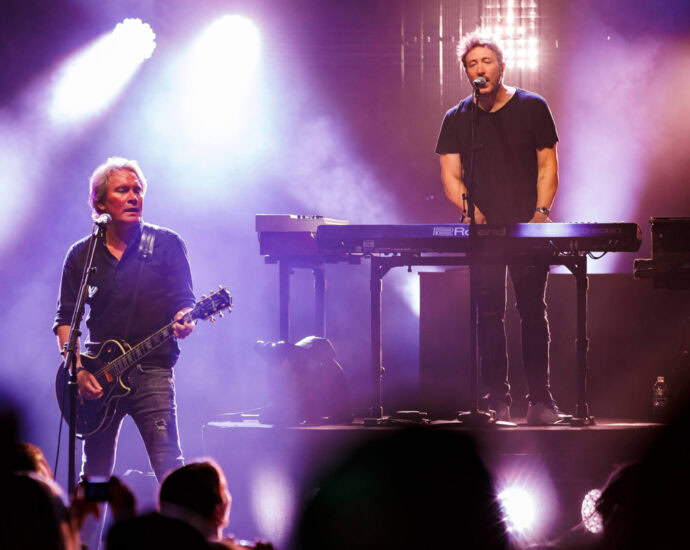 Goo Goo Dolls - SPAC, Saratoga Springs, NY - 8/8/23 (Photos by Kylie Spinelli for 518scene.com)