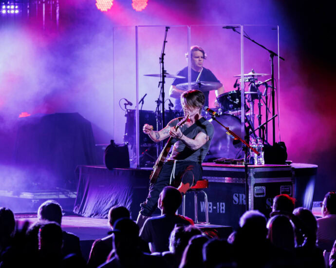 Goo Goo Dolls - SPAC, Saratoga Springs, NY - 8/8/23 (Photos by Kylie Spinelli for 518scene.com)