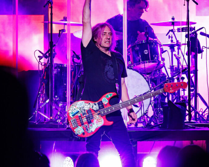 Goo Goo Dolls - SPAC, Saratoga Springs, NY - 8/8/23 (Photos by Kylie Spinelli for 518scene.com)