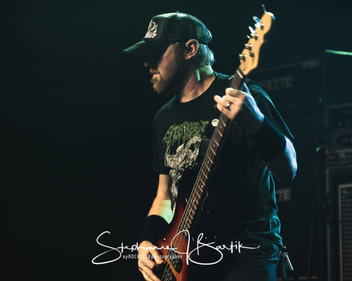 Helmet - Empire Live, Albany, NY - 10/3/23 (Photos by Stephanie J. Bartik for 518scene.com)