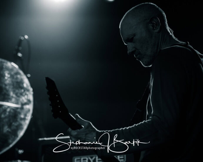 Helmet - Empire Live, Albany, NY - 10/3/23 (Photos by Stephanie J. Bartik for 518scene.com)