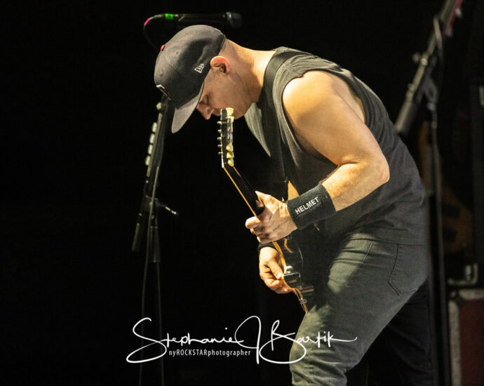 Helmet - Empire Live, Albany, NY - 10/3/23 (Photos by Stephanie J. Bartik for 518scene.com)