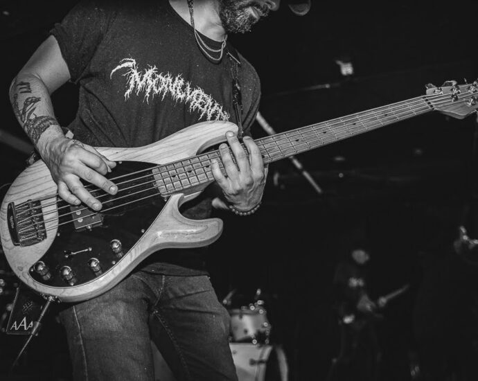 VRSTY – 10/11/23 – Empire Underground, Albany, NY (Photos by Ron Loria for 518scene.com)