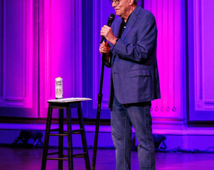 Lewis Black - 11/16/23 - Troy Savings Bank Music Hall, Troy, NY (Photos by Kylie Spinelli for 518scene.com)