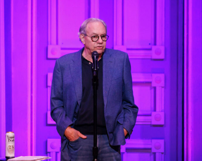 Lewis Black - 11/16/23 - Troy Savings Bank Music Hall, Troy, NY (Photos by Kylie Spinelli for 518scene.com)