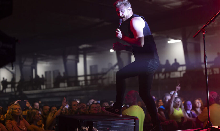 Hinder - 7/19/24 at Saranac Lake Civic Center, NY (Photos by Gabe Dickens for 518scene.com)