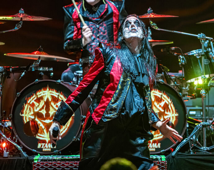 Avatar - 8/6/24 at SPAC, Saratoga Springs, NY (Photos by Claude Sawyer)