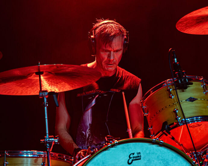 Sunny Day Real Estate - 5/31/25 at Empire Live, Albany, NY (Photos by Claude Sawyer)