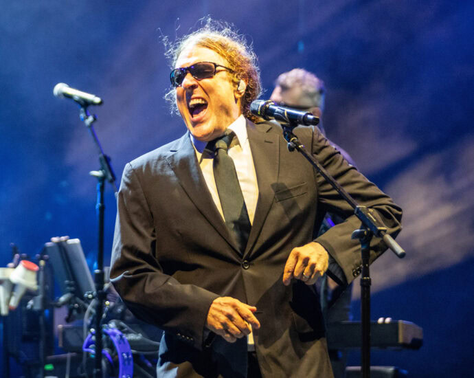 Weird Al Yankovic - 7/17/25 at SPAC, Saratoga Springs, NY (Photos by Kylie Spinelli for 518scene.com)