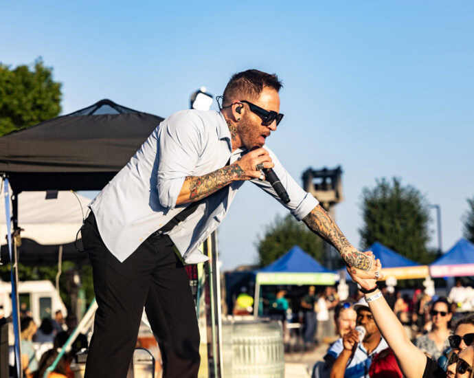 Lit - 7/23/25 at Empire State Plaza, Albany, NY (Photos by Mark Kurtzner for 518scene.com)