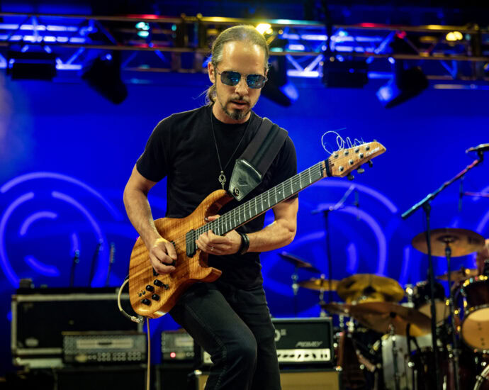 Aquanett - 8/13/25 at Albany Convention Center, NY (Photos by Mark Kurtzner for 518scene.com)