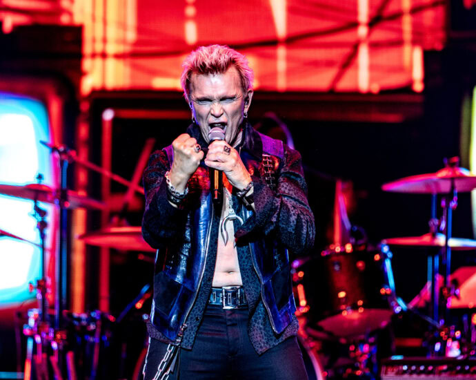 Billy Idol - 8/17/25 at SPAC, Saratoga Springs, NY (Photos by Mark Kurtzner for 518scene.com)