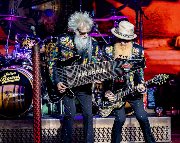 Z.Z. Top - 9/24/25 at The Palace Theatre, Albany, NY (Photos by Mark Kurtzner for 518scene.com)