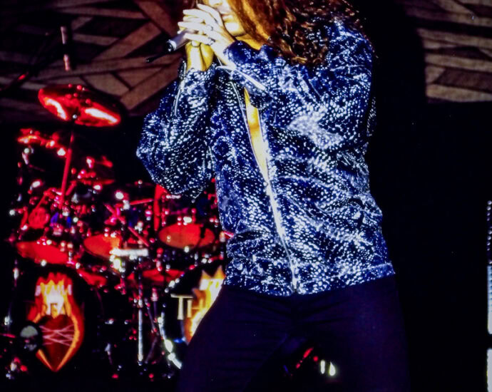 Dream Theater - 5/16/93 at The Palace Theater, Albany, NY (Photos by Mark Kurtzner)