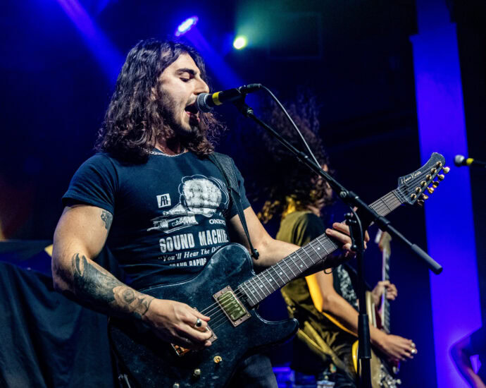 BRKN Love - 10/1/25 at Empire Live, Albany, NY (Photos by Mark Kurtzner for 518scene.com)