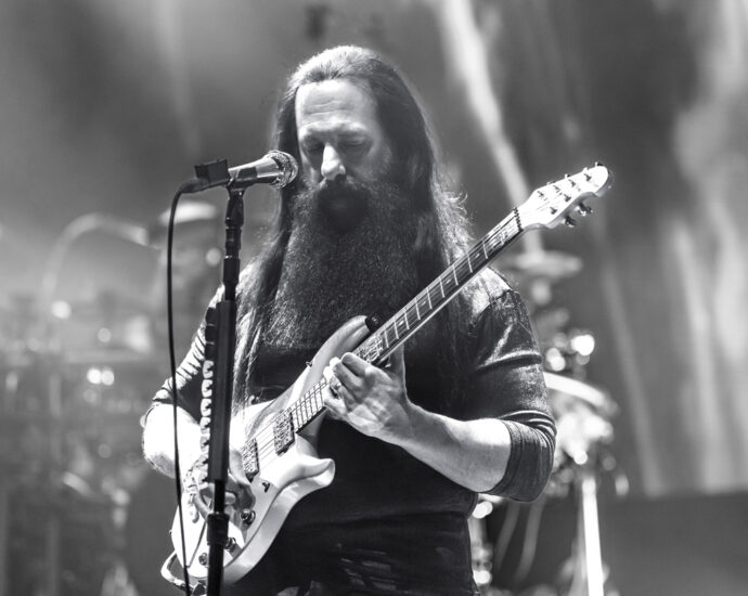 Dream Theater - 10/23/25 at MainStage at Proctors, Schenectady, NY (Photos by Mark Kurtzner for 518scene.com)