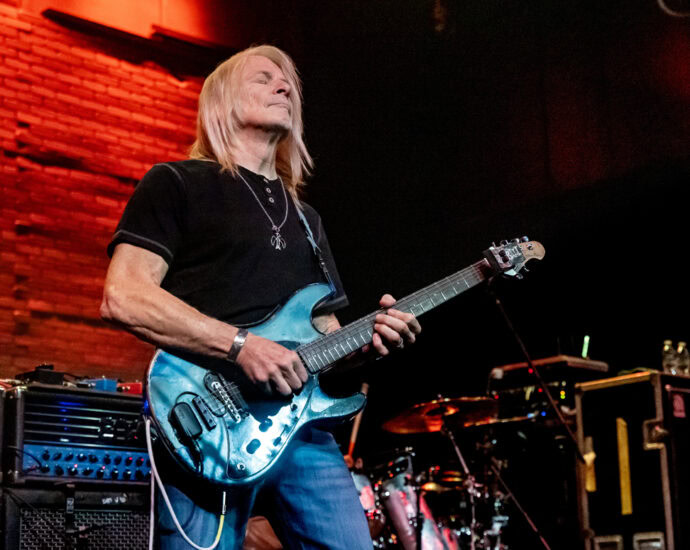 Steve Morse Band - 10/25/25 at Cohoes Music Hall, Cohoes, NY (Photos by Mark Kurtzner for 518scene.com)
