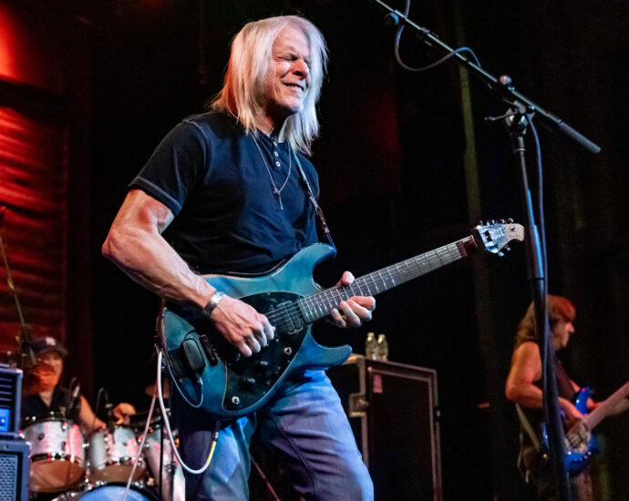 Steve Morse Band - 10/25/25 at Cohoes Music Hall, Cohoes, NY (Photos by Mark Kurtzner for 518scene.com)