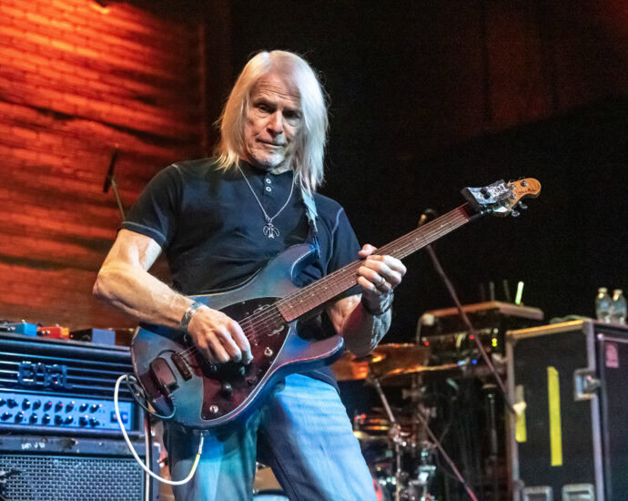 Steve Morse Band - 10/25/25 at Cohoes Music Hall, Cohoes, NY (Photos by Mark Kurtzner for 518scene.com)