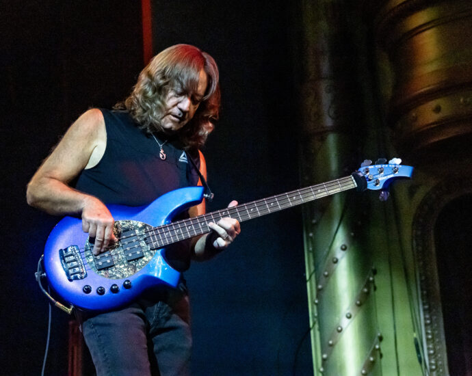 Steve Morse Band - 10/25/25 at Cohoes Music Hall, Cohoes, NY (Photos by Mark Kurtzner for 518scene.com)