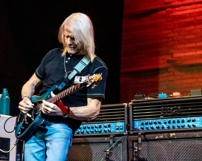 Steve Morse Band - 10/25/25 at Cohoes Music Hall, Cohoes, NY (Photos by Mark Kurtzner for 518scene.com)