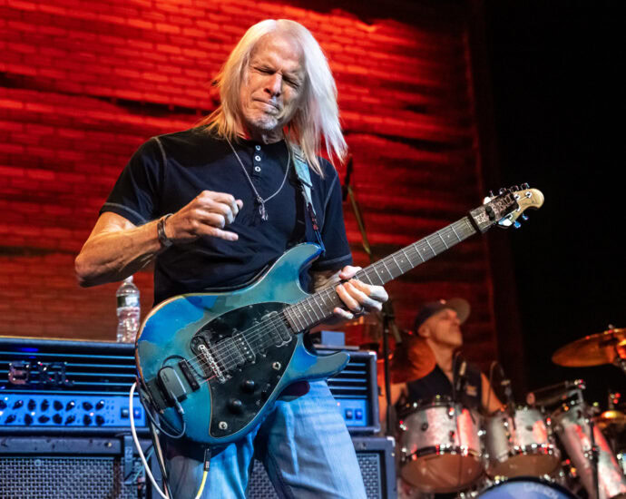 Steve Morse Band - 10/25/25 at Cohoes Music Hall, Cohoes, NY (Photos by Mark Kurtzner for 518scene.com)