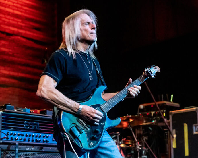 Steve Morse Band - 10/25/25 at Cohoes Music Hall, Cohoes, NY (Photos by Mark Kurtzner for 518scene.com)