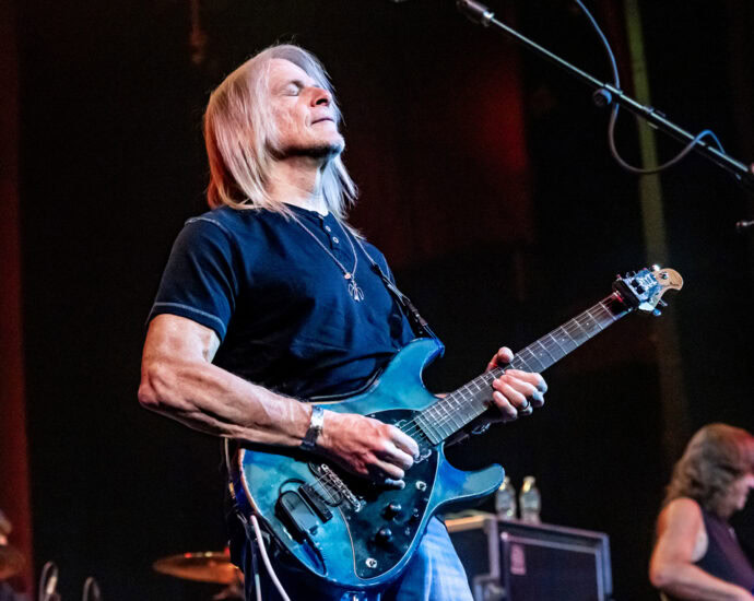 Steve Morse Band - 10/25/25 at Cohoes Music Hall, Cohoes, NY (Photos by Mark Kurtzner for 518scene.com)