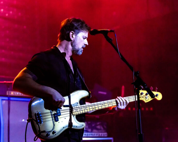 Richie Kotzen - 11/13/25 at Cohoes Music Hall, Cohoes, NY (Photos by Mark Kurtzner for 518scene.com)