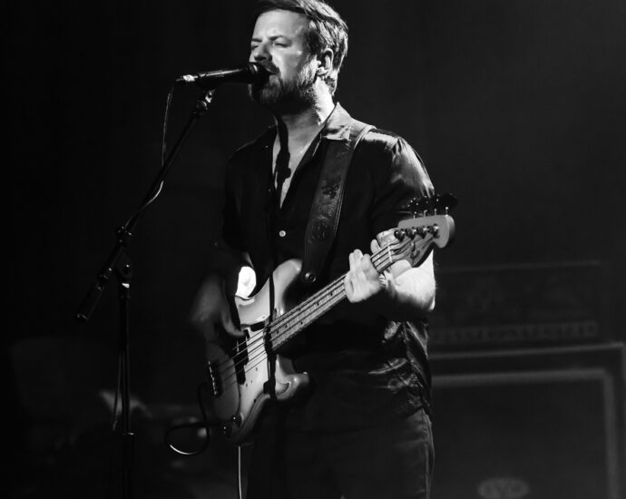 Richie Kotzen - 11/13/25 at Cohoes Music Hall, Cohoes, NY (Photos by Mark Kurtzner for 518scene.com)